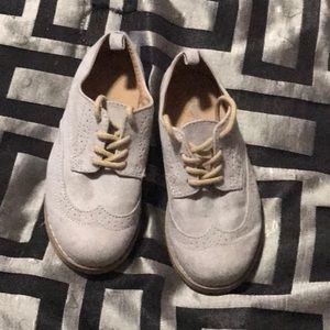Gray old navy oxfords